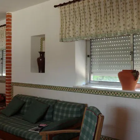 Casa Do Corgo Em Quarteira