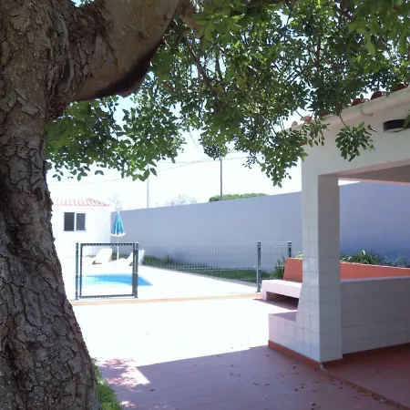 Casa Do Corgo Em * Quarteira