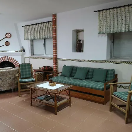 Casa Do Corgo Em Quarteira