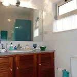 Casa Do Corgo Em *
