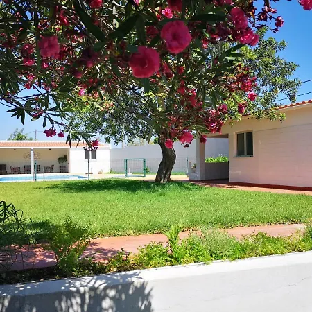 Ferienhaus Casa Do Corgo Em Quarteira
